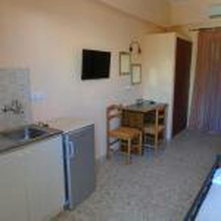 Adonis Beach Hotel Heraklion Exterior foto